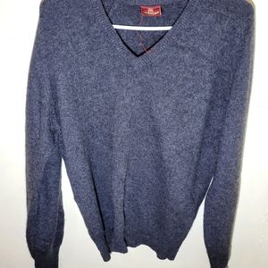 Nordstrom 100% cashmere V neck for men